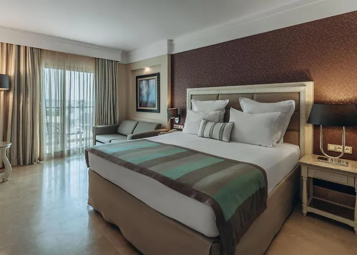 Paloma Pasha 5* Özdere