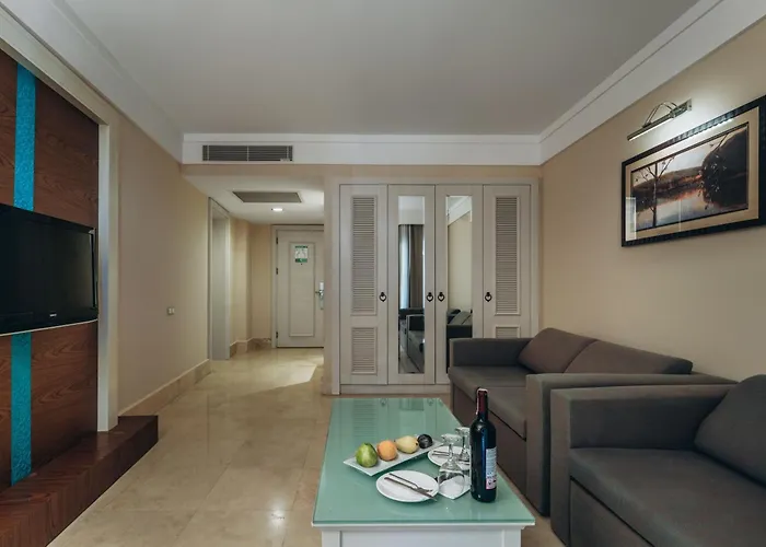 Paloma Pasha Resort Özdere