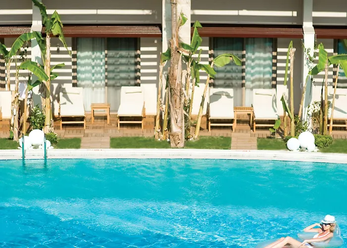 Paloma Pasha Resort 5*