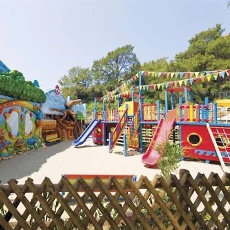 منتجع Paloma Pasha 5*