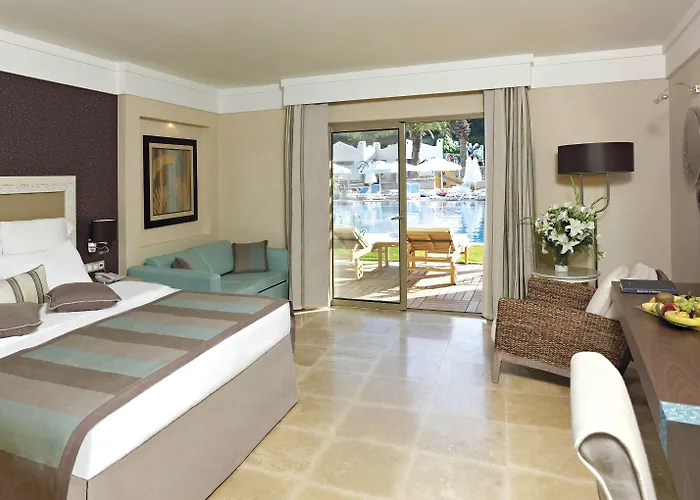 Paloma Pasha 5* Özdere